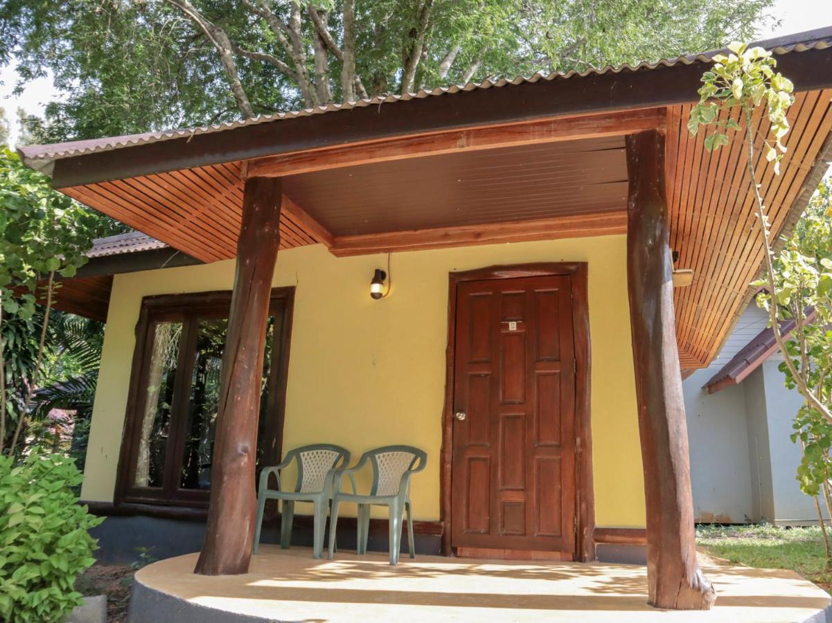 Koh Yao Beach Bungalows Ko Yao Noi Exterior photo