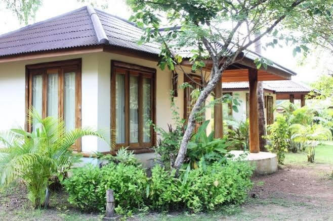 Koh Yao Beach Bungalows Ko Yao Noi Exterior photo